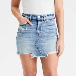 NWT American Eagle AE Curvy High Waisted Mini Skirt Denim Medium Destory Stretch